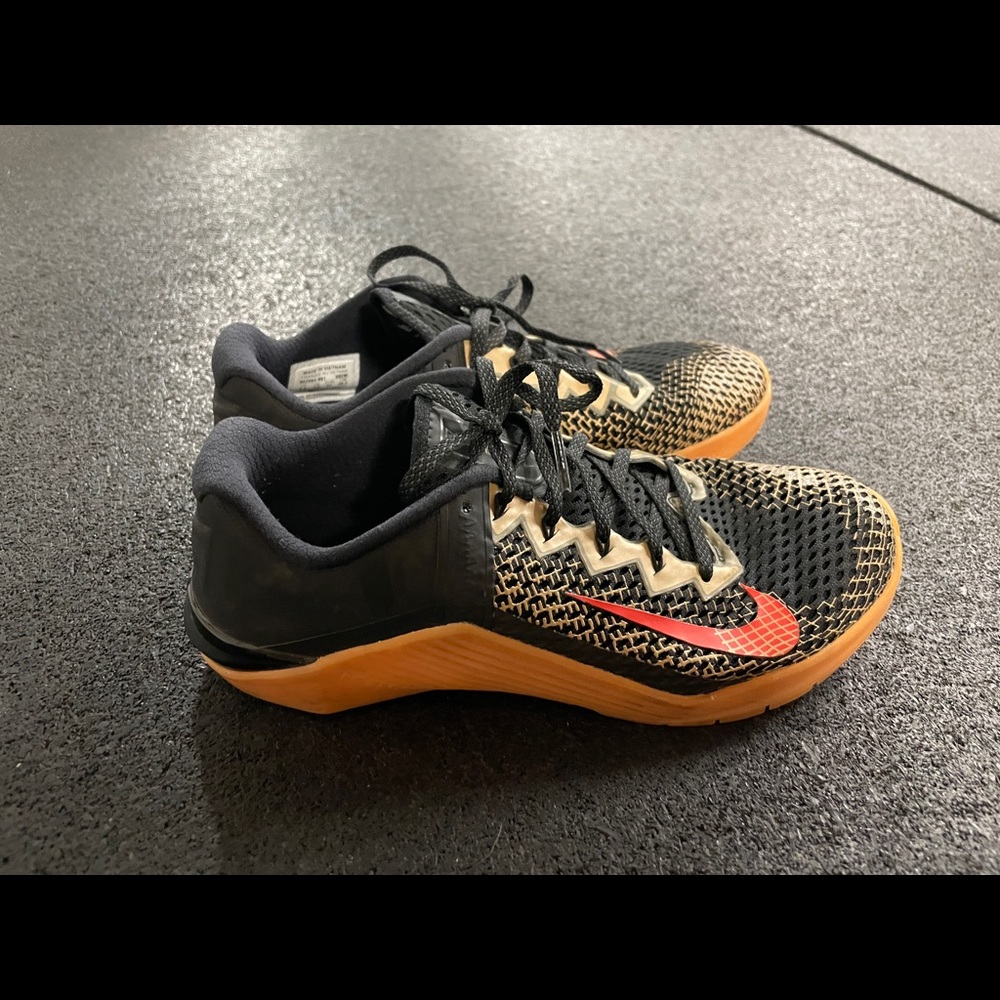 Nike Matcom 6